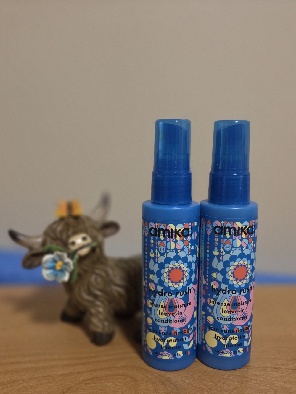 2-amika Hydro Rush Intense Moisture Leave-In Conditioner Spray - Blue